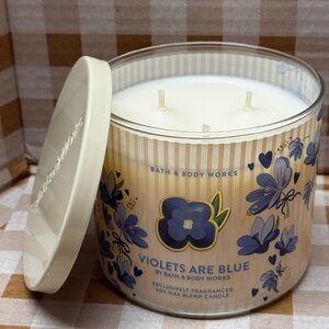 NEW B&BW Violets Are Blue 3 wick candle